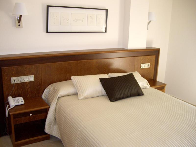 Hotel San Sebastian Hospederia Сьєса Екстер'єр фото